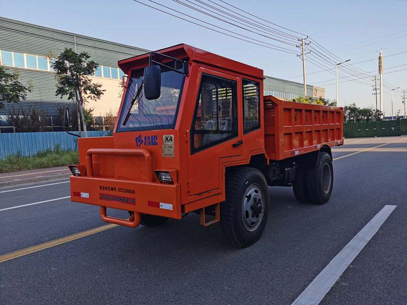 12噸四驅(qū)礦用運輸車